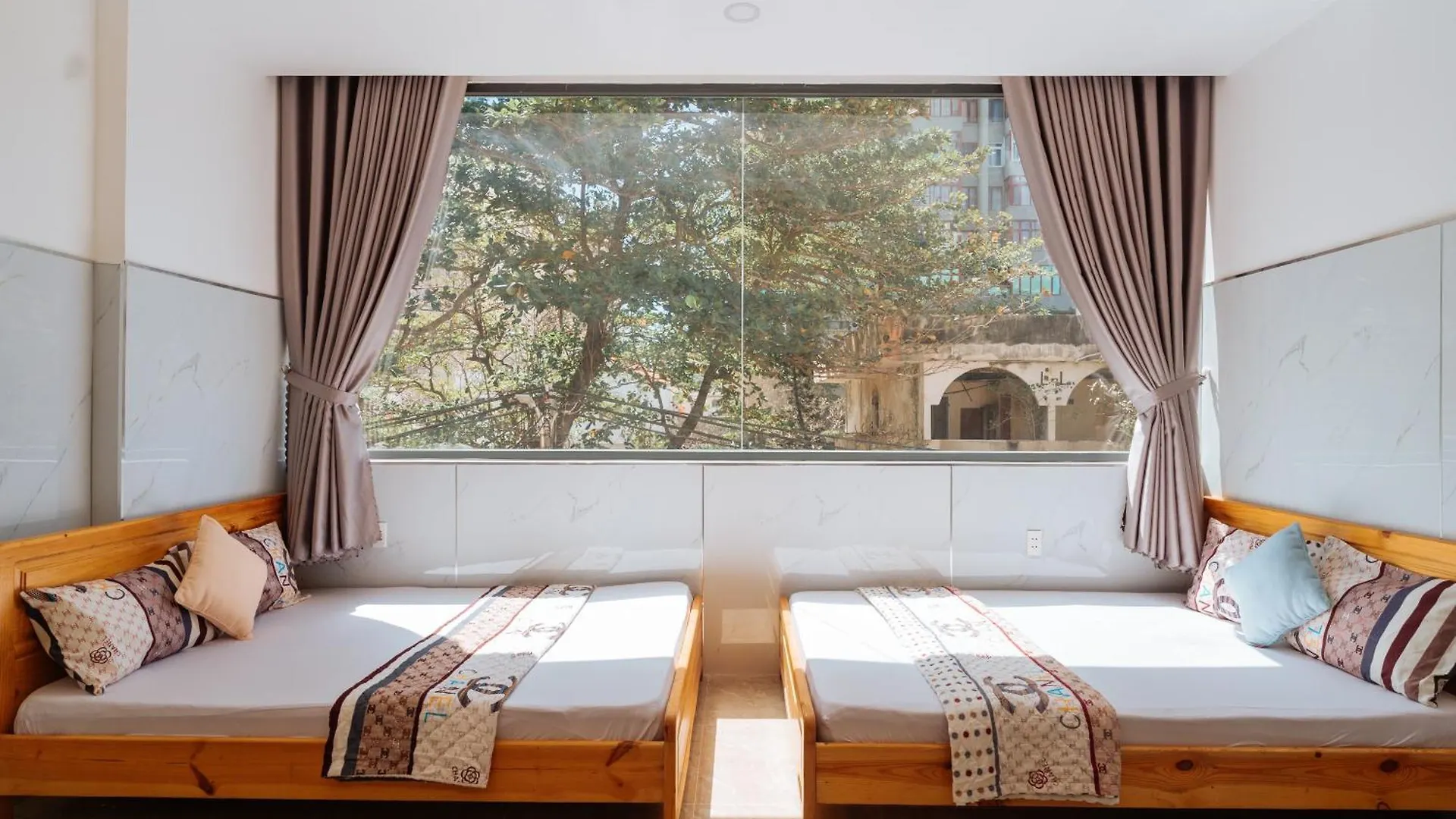 Quoc Thang Hotel Vung Tau 0*,  Vietnam